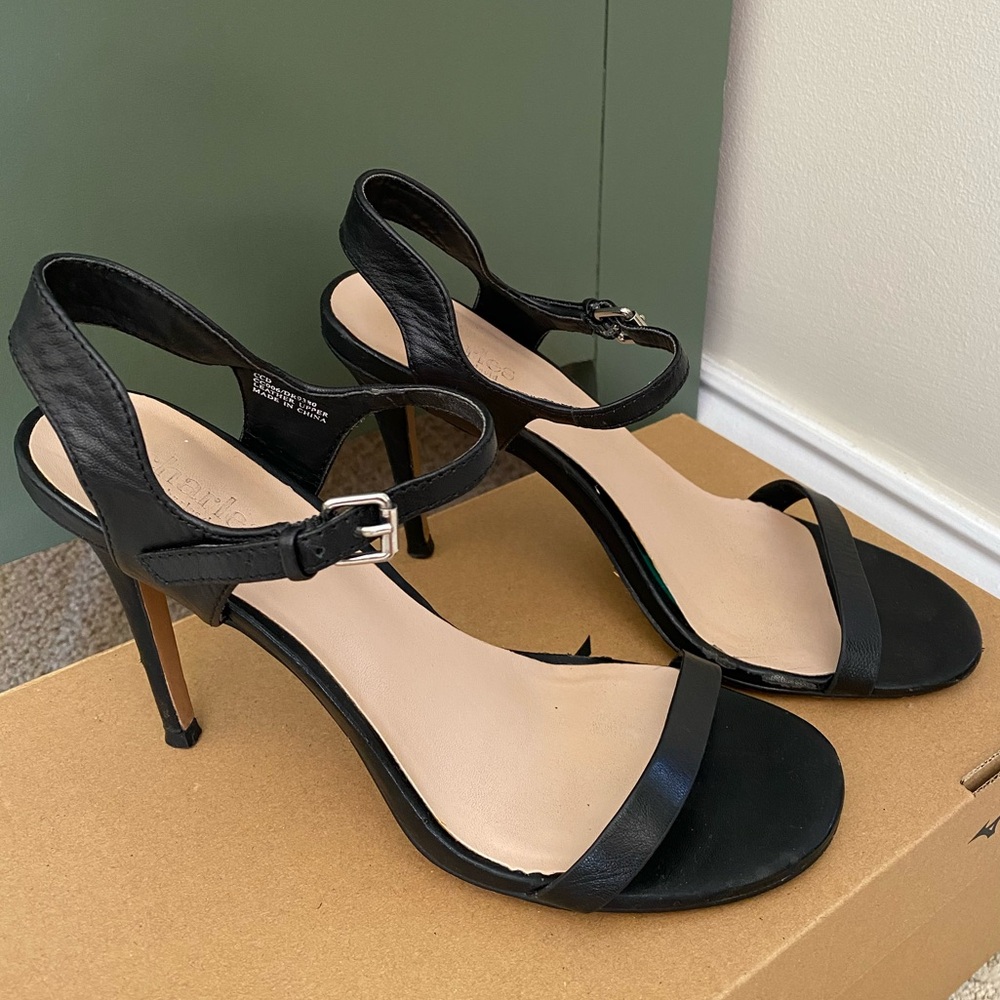 Charles By Charles David Black and Cream Stiletto Heels